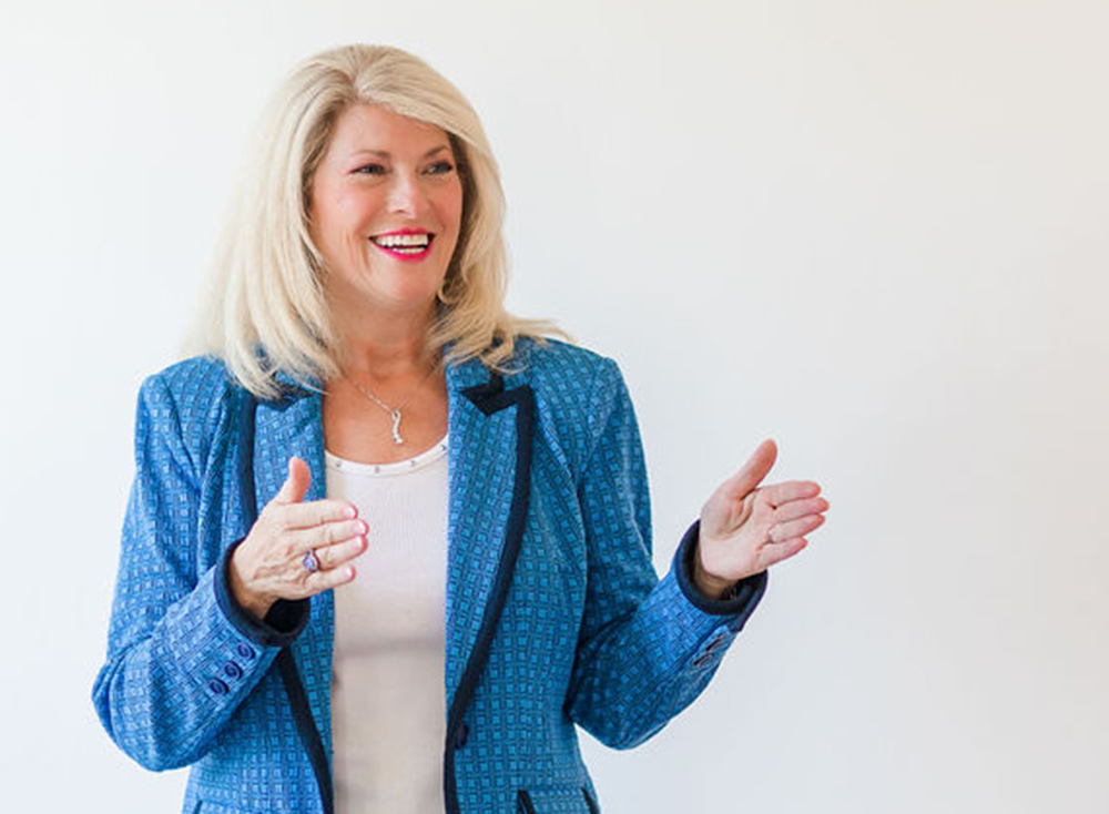 Dawn McGee, Certified Professional Coach at a speaking engagement